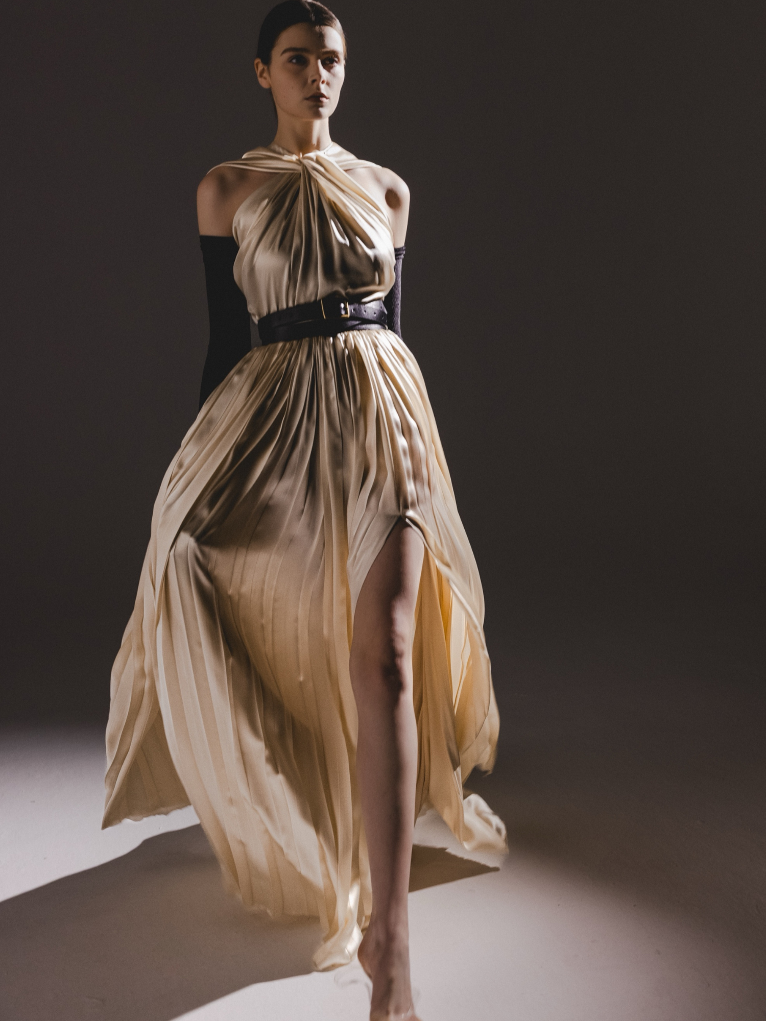 Look 1 — 第 4 张