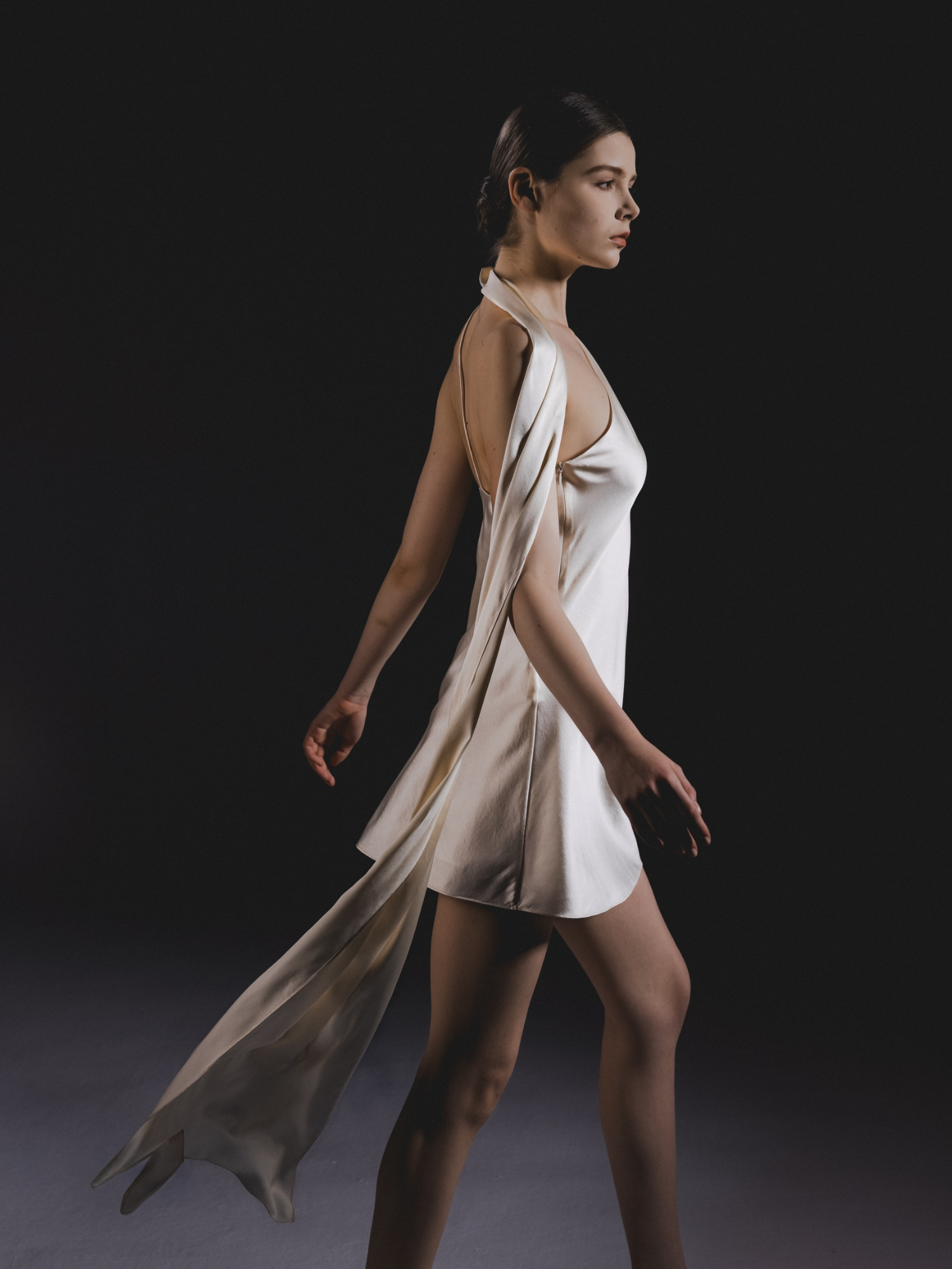 Look 4 — 第 4 张