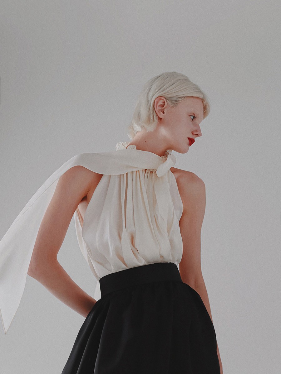 Look 2 — 第 2 张