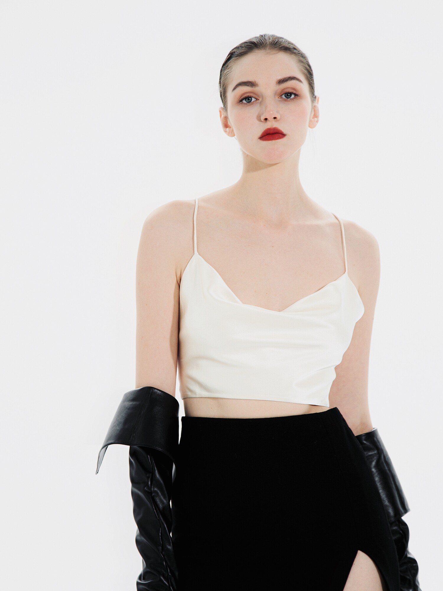 Look 1 — 第 2 张